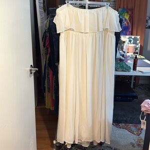 Torrid White strapless maxi dress bnwt size 4